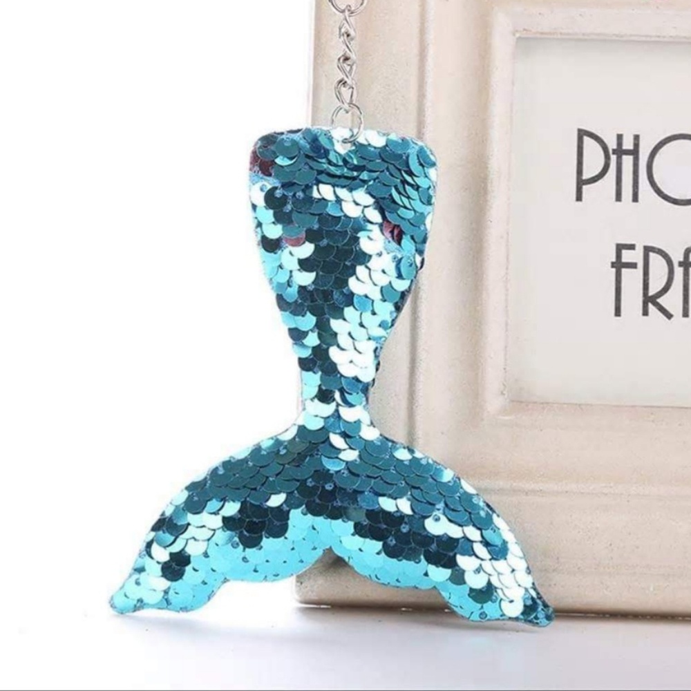 New Sequined Mermaid Tail keychain/purse charm